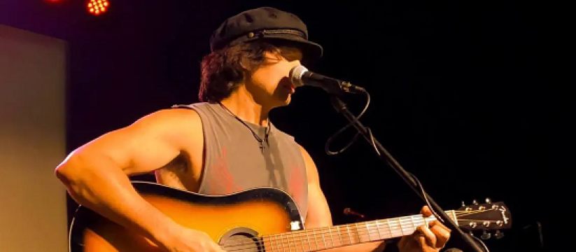 Friday Night Live Music at Canterbury League Club with Benny Black